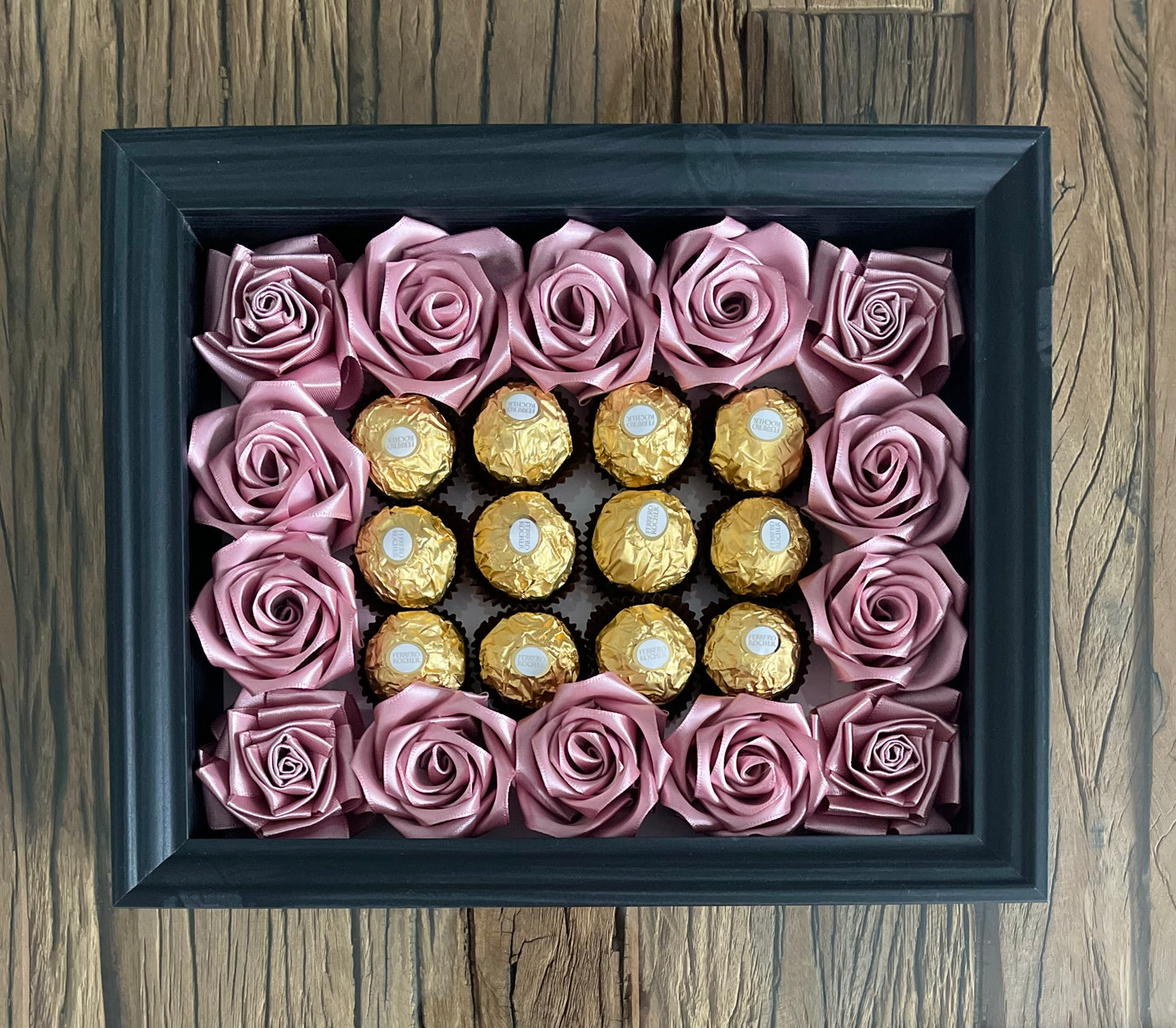 Enchanting Rose with Ferrero Rocher (Surprise Photo Frame-Black)