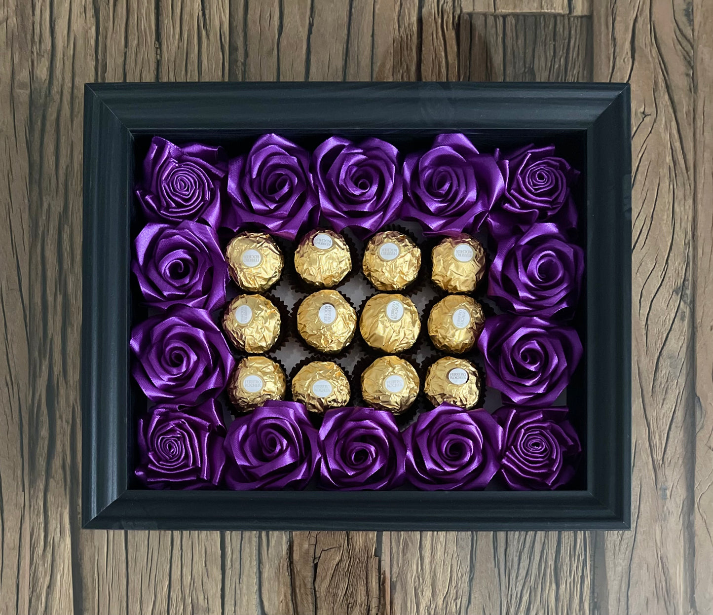 Enchanting Rose with Ferrero Rocher (Surprise Photo Frame-Black)