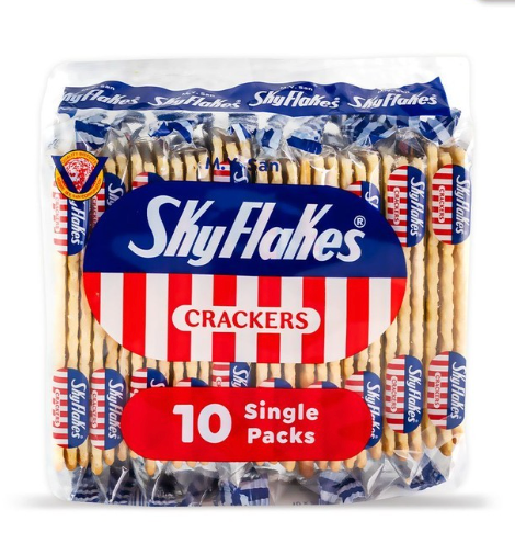Pack of Skyflakes crackers with 10 single packs on a white background